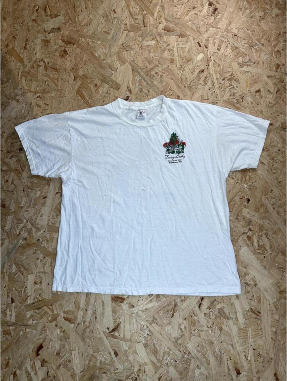 Vintage Foxy Lady Brockton MA Christmas 2001 T-Shirt Mens XL White Delta Tag